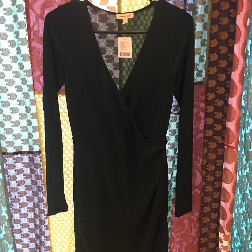 Sexy sparkly hunter green dress.